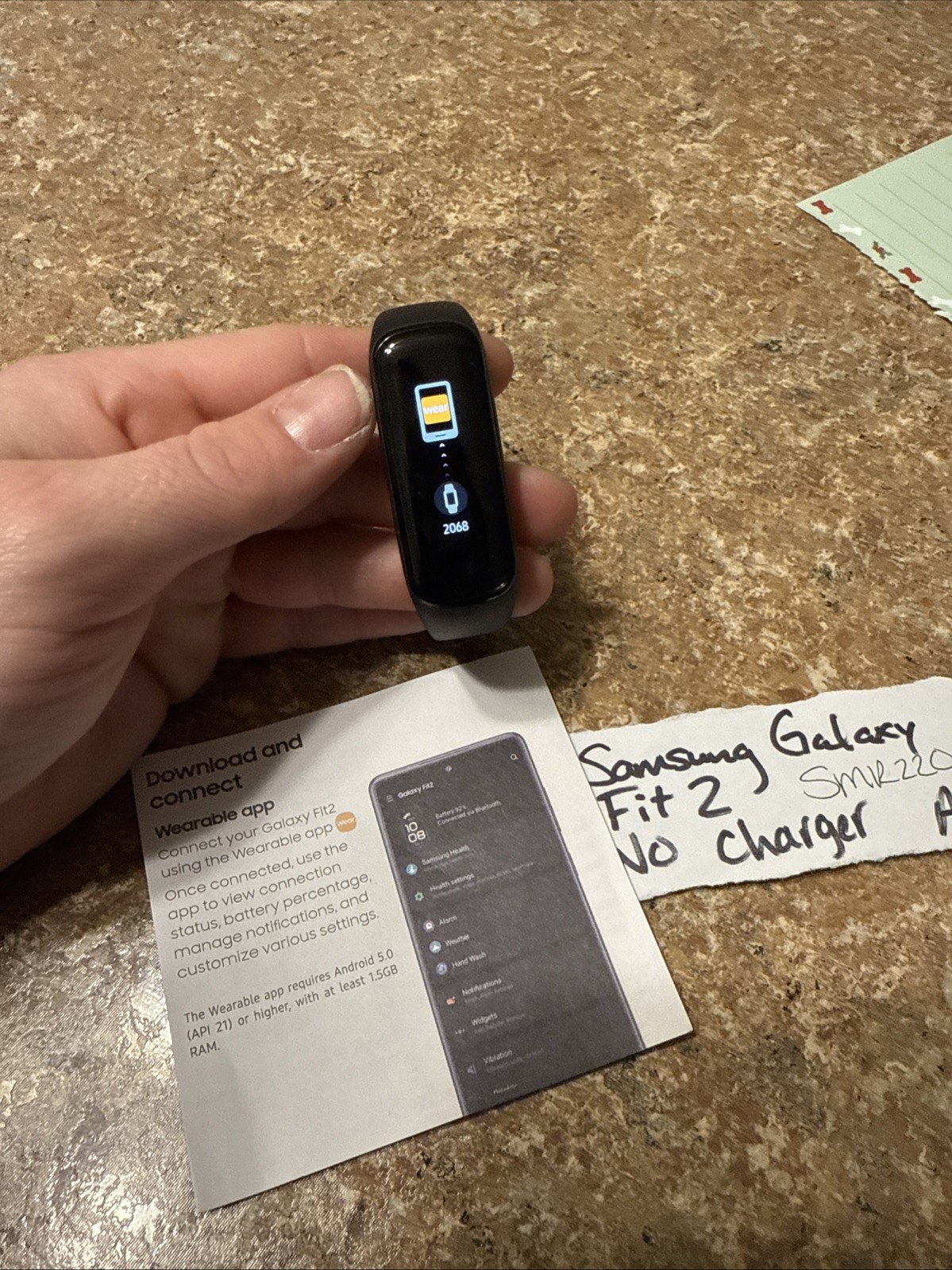 Samsung Galaxy Fit 2 SM-R220 – Bluetooth Fitness Tracking Smart Band –black