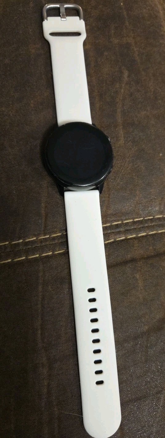 Samsung Galaxy Watch Active SM-R500 Smartwatch –