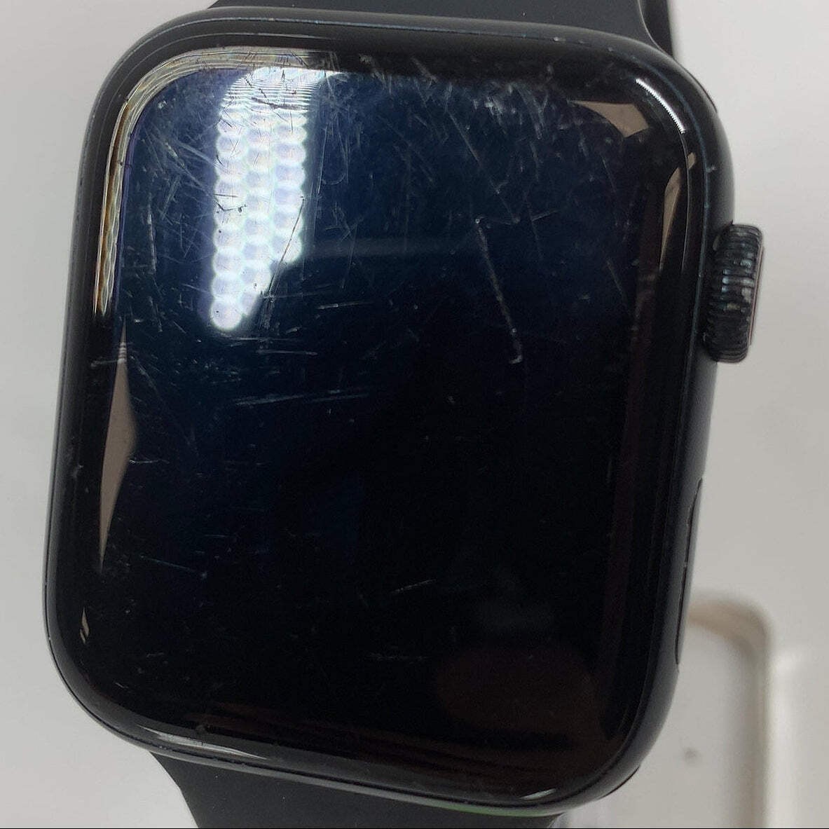 Unlocked Apple Watch SE 2nd Gen 44MM Midnight Aluminum Black Sport Band