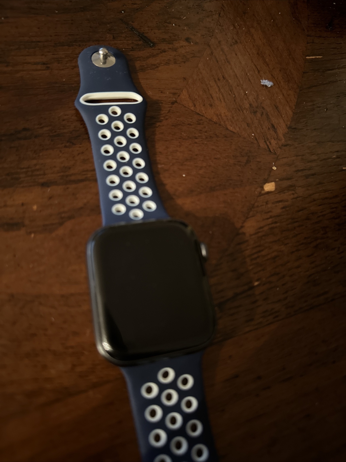 Apple Watch Series 5 44mm Space Gray Aluminum Case With Multiple Bands