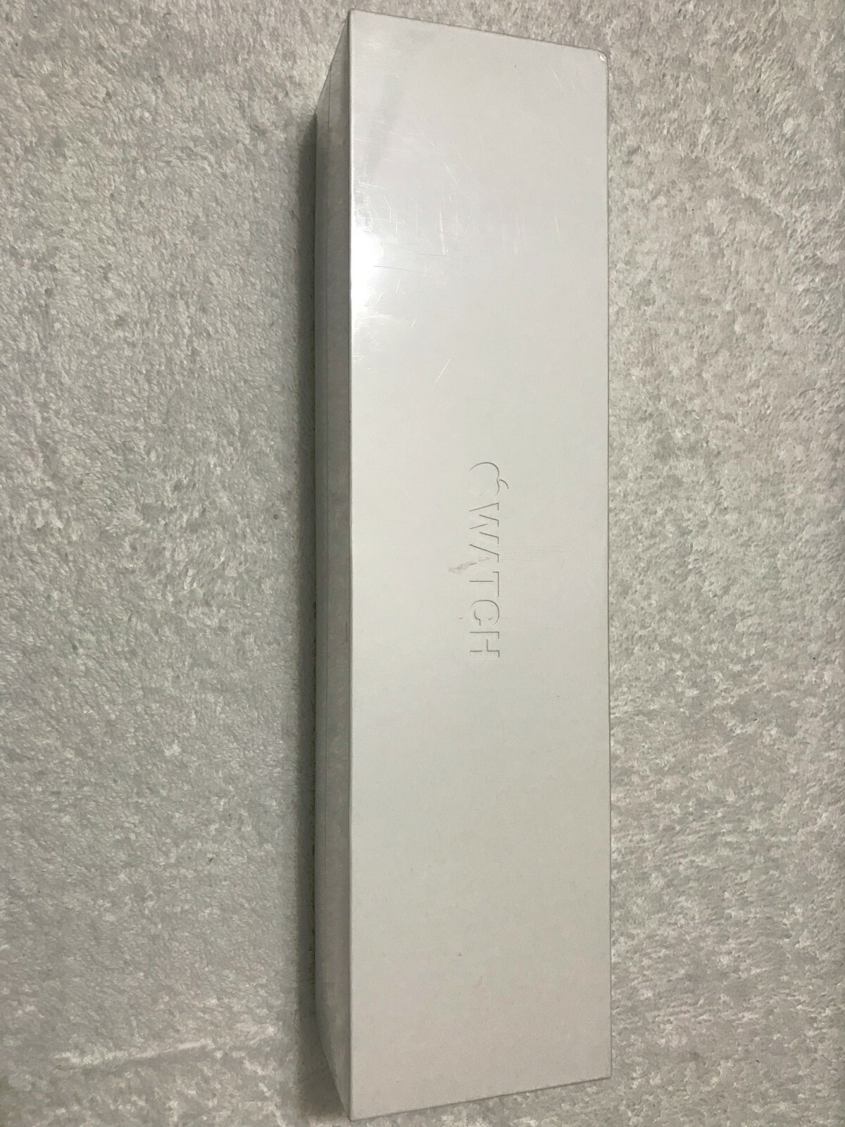 Apple Watch Serie 5 GPS 44 mm MWVE2LL/A Aluminum Gold Case w Pink Sand Sport Ban