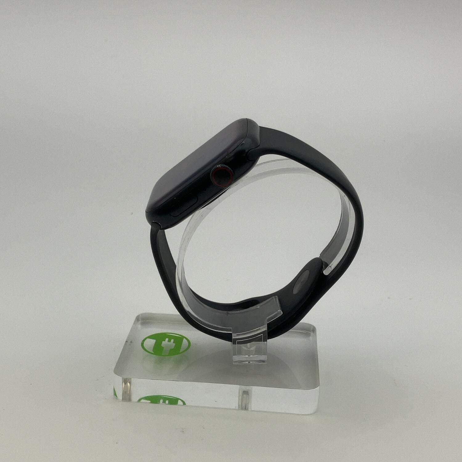 Unlocked Apple Watch Series 8 45MM Black Aluminum Black Sport Band MNVL3LL/A