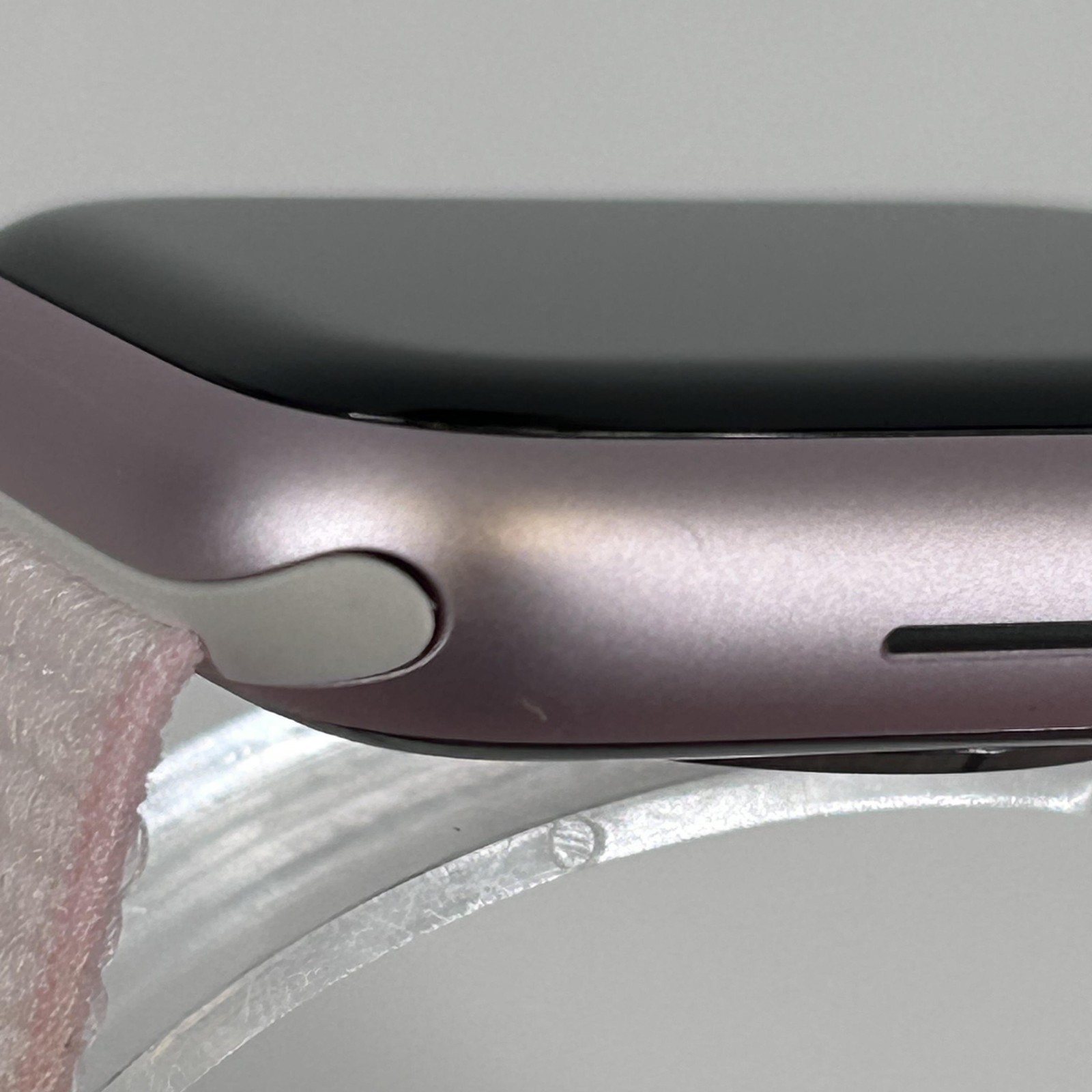 Apple Watch (Series 9) 45mm Pink Aluminum (LTE) w/ Pink Sport Loop – Excellent