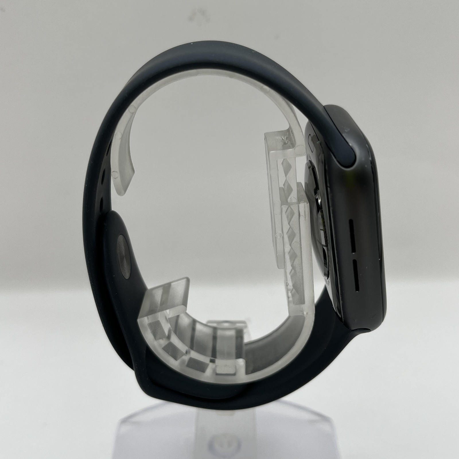 Apple Watch (Series 5) 44mm Grey Aluminum (LTE) w/ Black Sport – Very Good