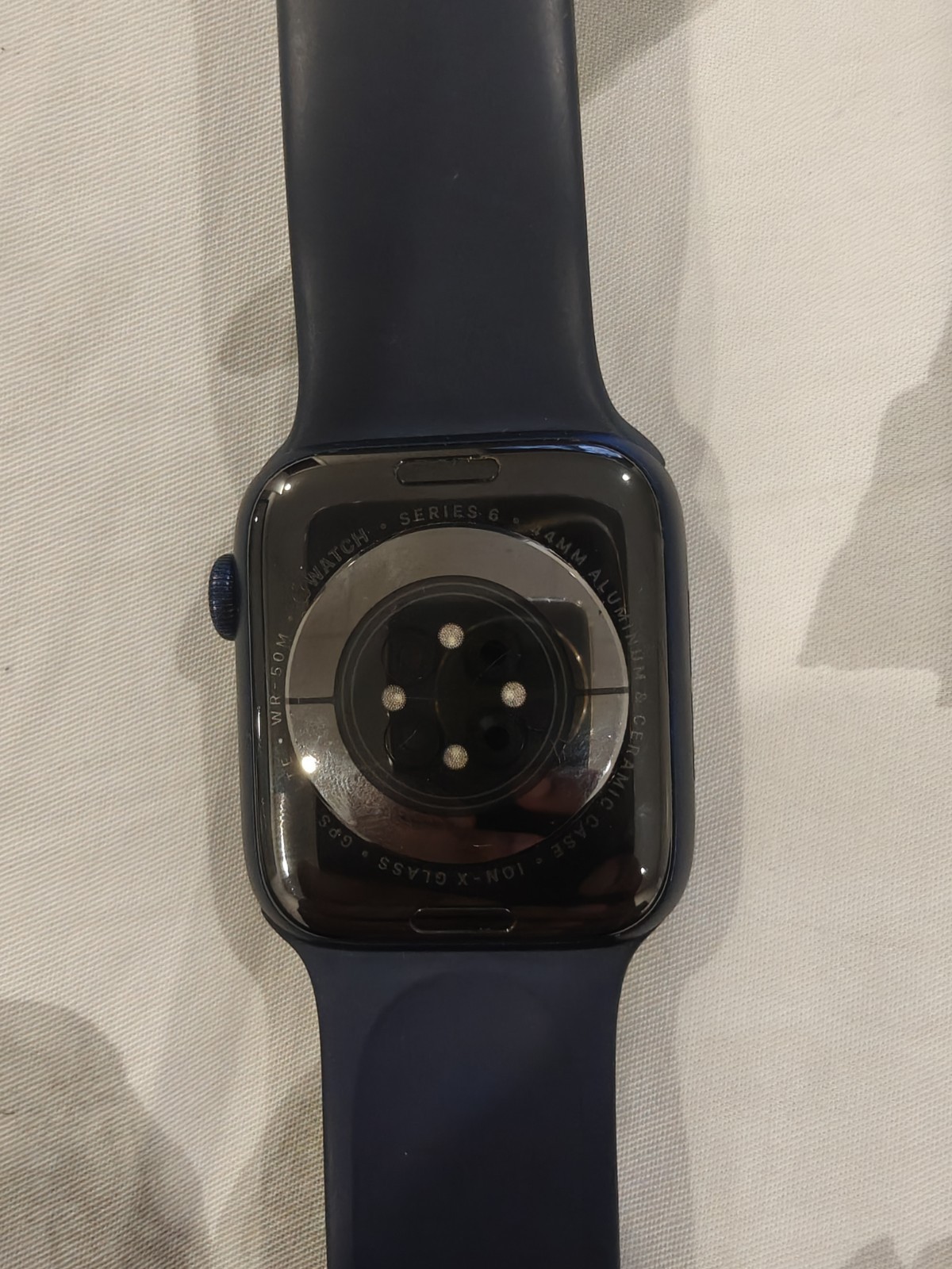 Apple Watch Series 6 (GPS + Cellular) – 44mm (A2294) Navy Blue Colored
