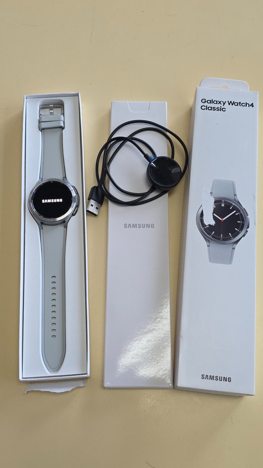 Samsung Galaxy Watch 4 classic Bluetooth/Wi-Fi/GPS 46mm Smart Watch – Good