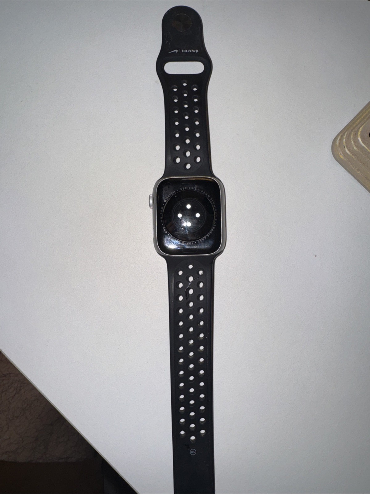 Apple Watch (Series 8) 45mm Silver Aluminum w/ Nike Sport Loop (GPS) – Very Good