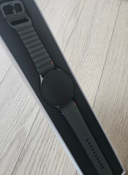 SAMSUNG Galaxy Watch7 44mm Bluetooth SM-L310 Smartwatch 2colors