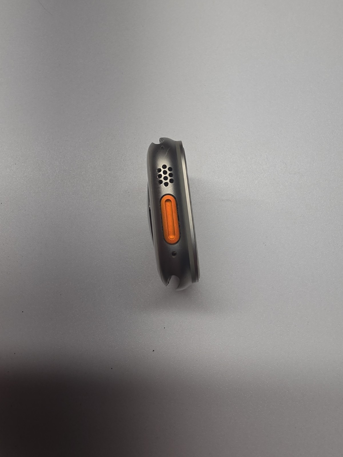 Apple Watch Ultra 1, 49mm, Cellular, Unlocked, Titanium