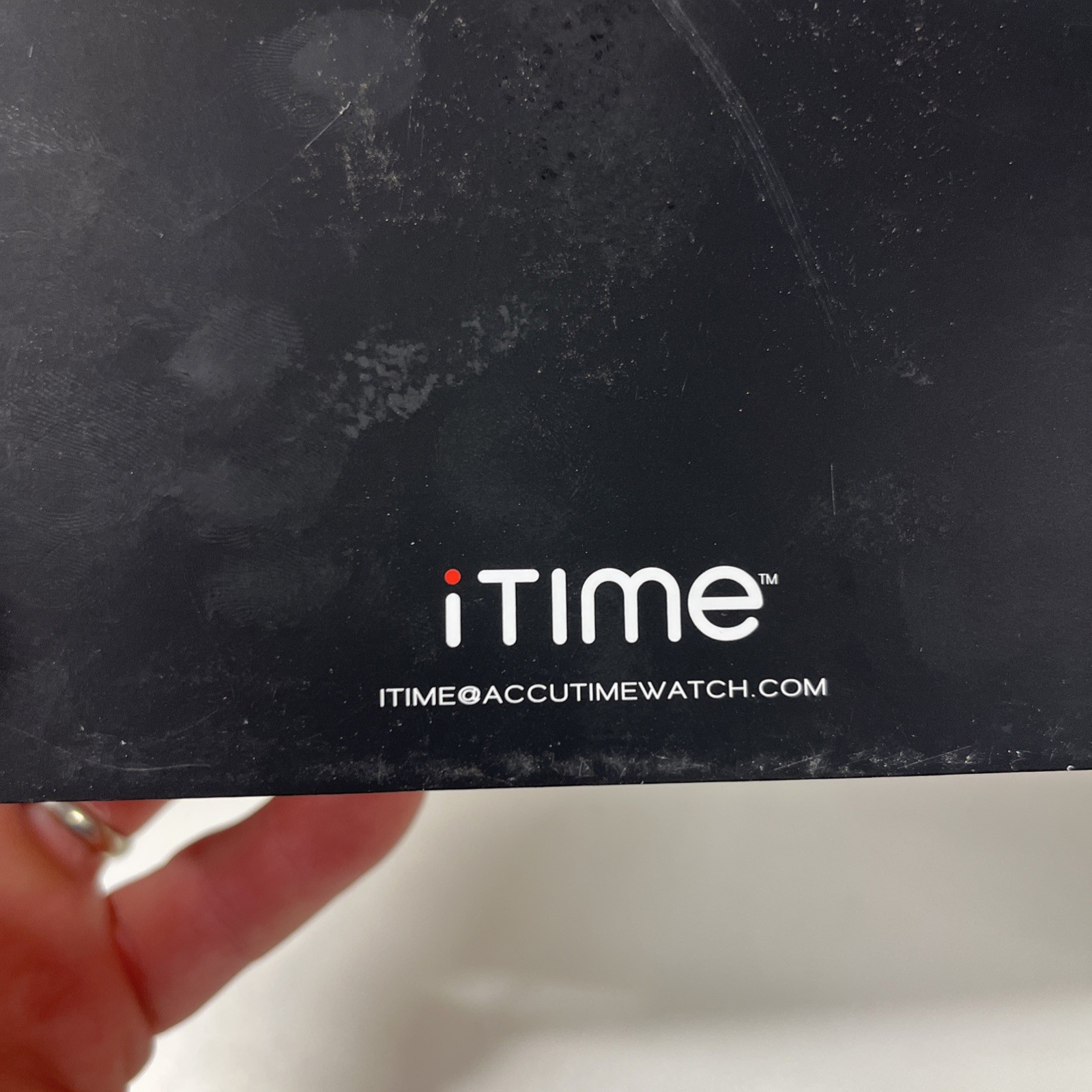 iTime Fitness Smartwatch w/ Heart Rate Monitor 3 Bands & Charging Cord