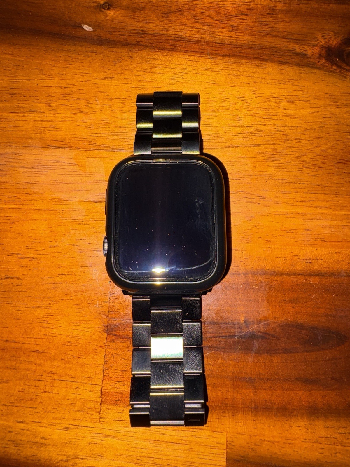 Apple Watch Series 5 44mm Space Gray Aluminum Case with Black Sport Band – S/M &
