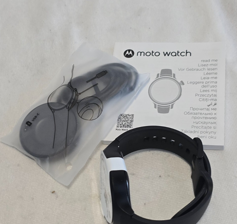 Moto Watch 2026 (XT2547-2) Volcanic Ash Silicone