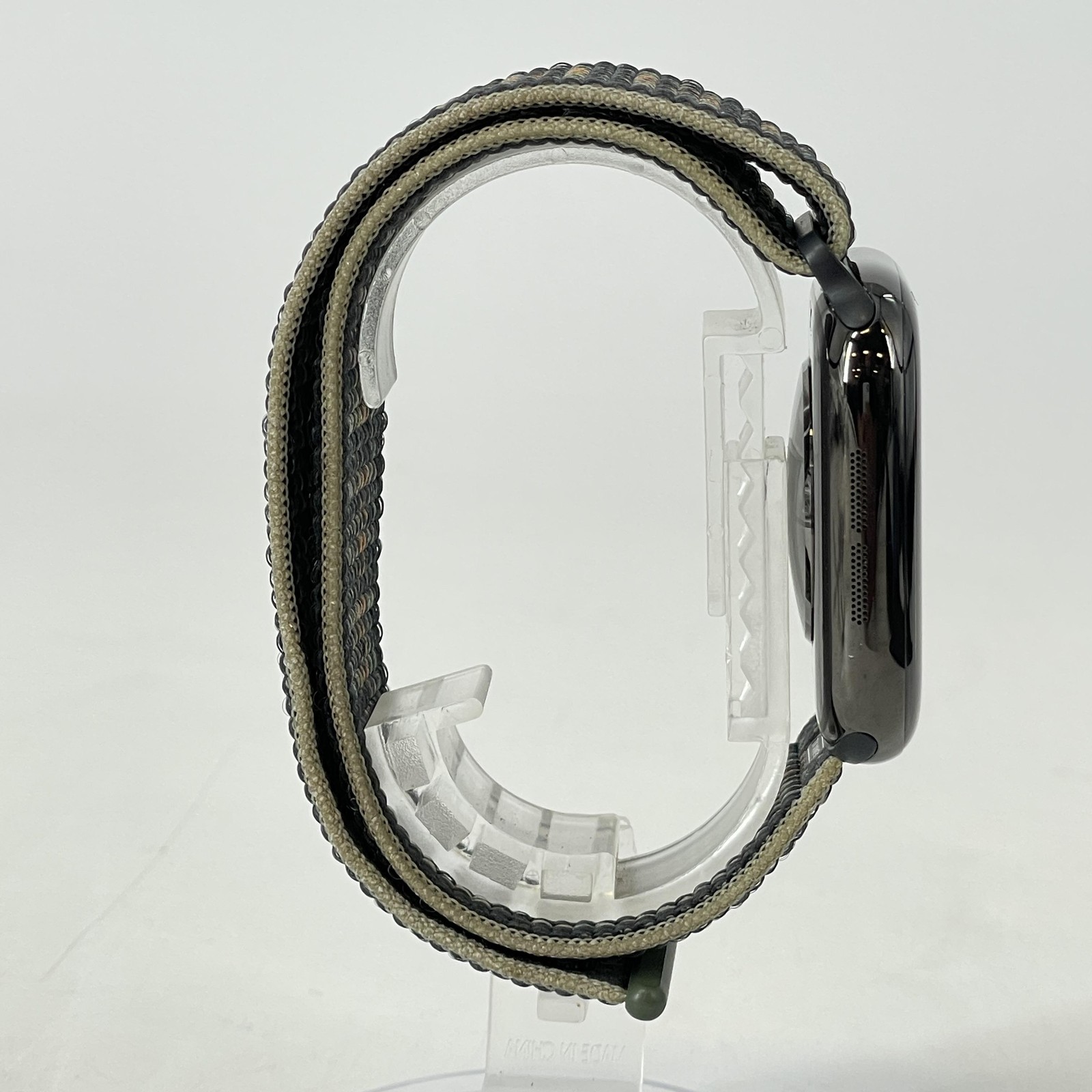 Apple Watch (Series 10) 46mm Slate Titanium (LTE) w/ Sport Loop – Excellent