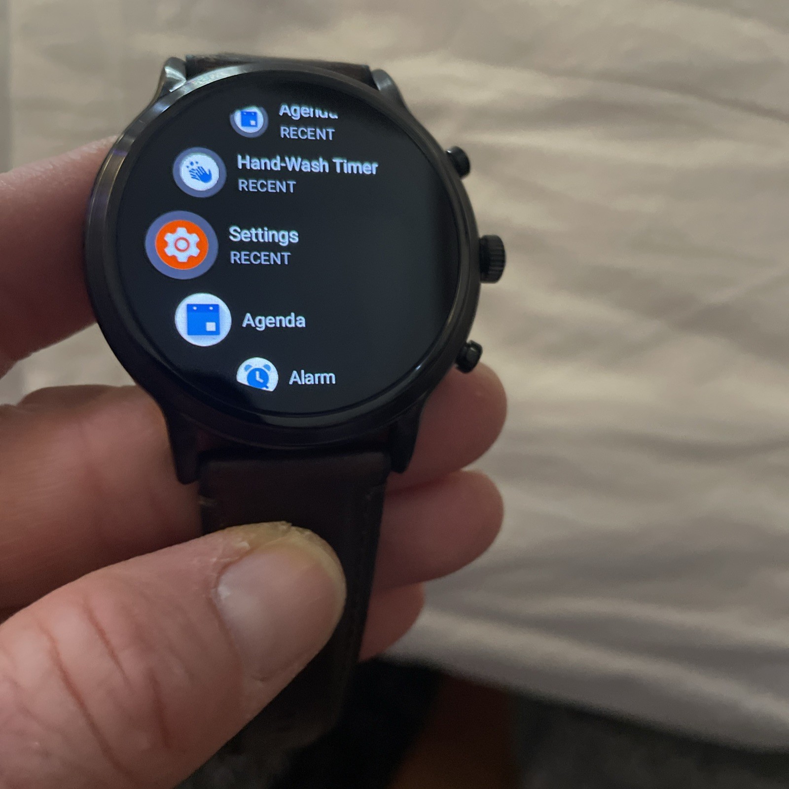 Fossil Smartwatch Carlyle HR 4258 Gen 5 Black/Brown – Open Box