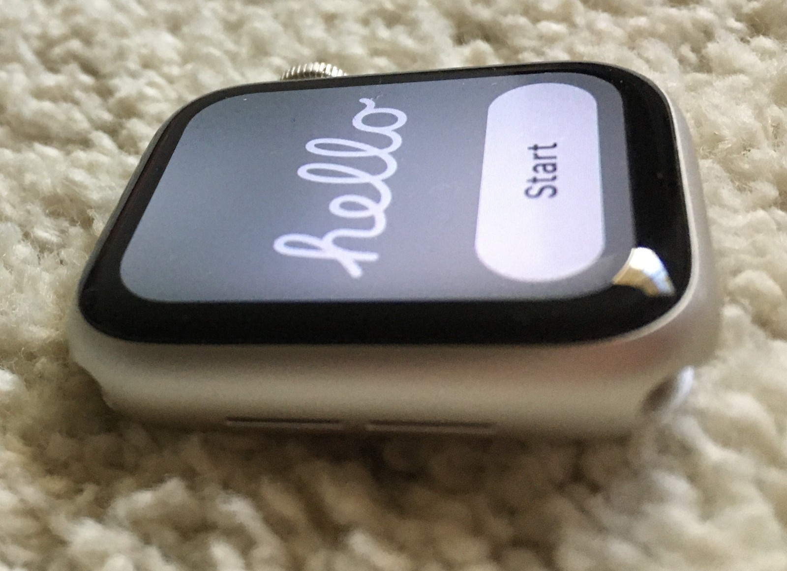 Apple Watch SE Silver GPS 40MM Band 2nd Generation