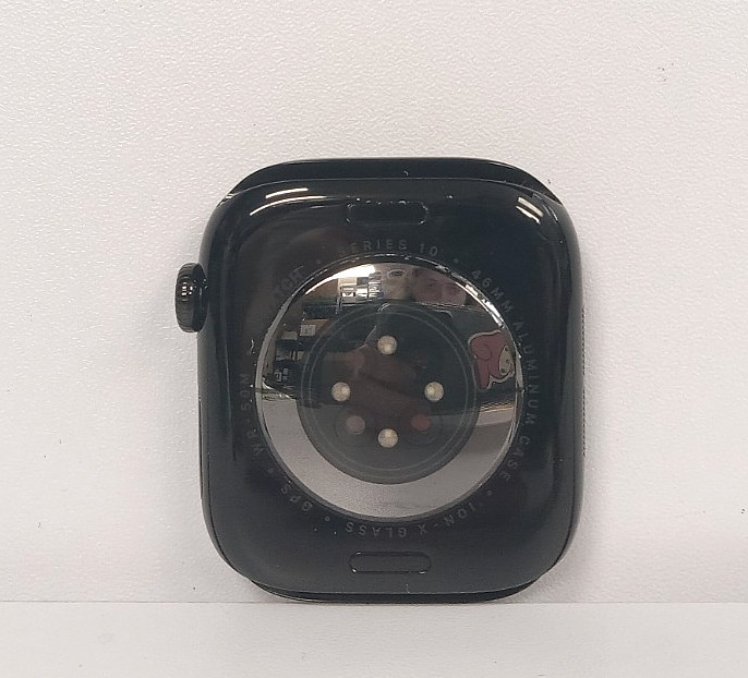 Apple Watch Series 10 46mm (Black, WiFi/GPS) – Nice Shape, Fully Functional!