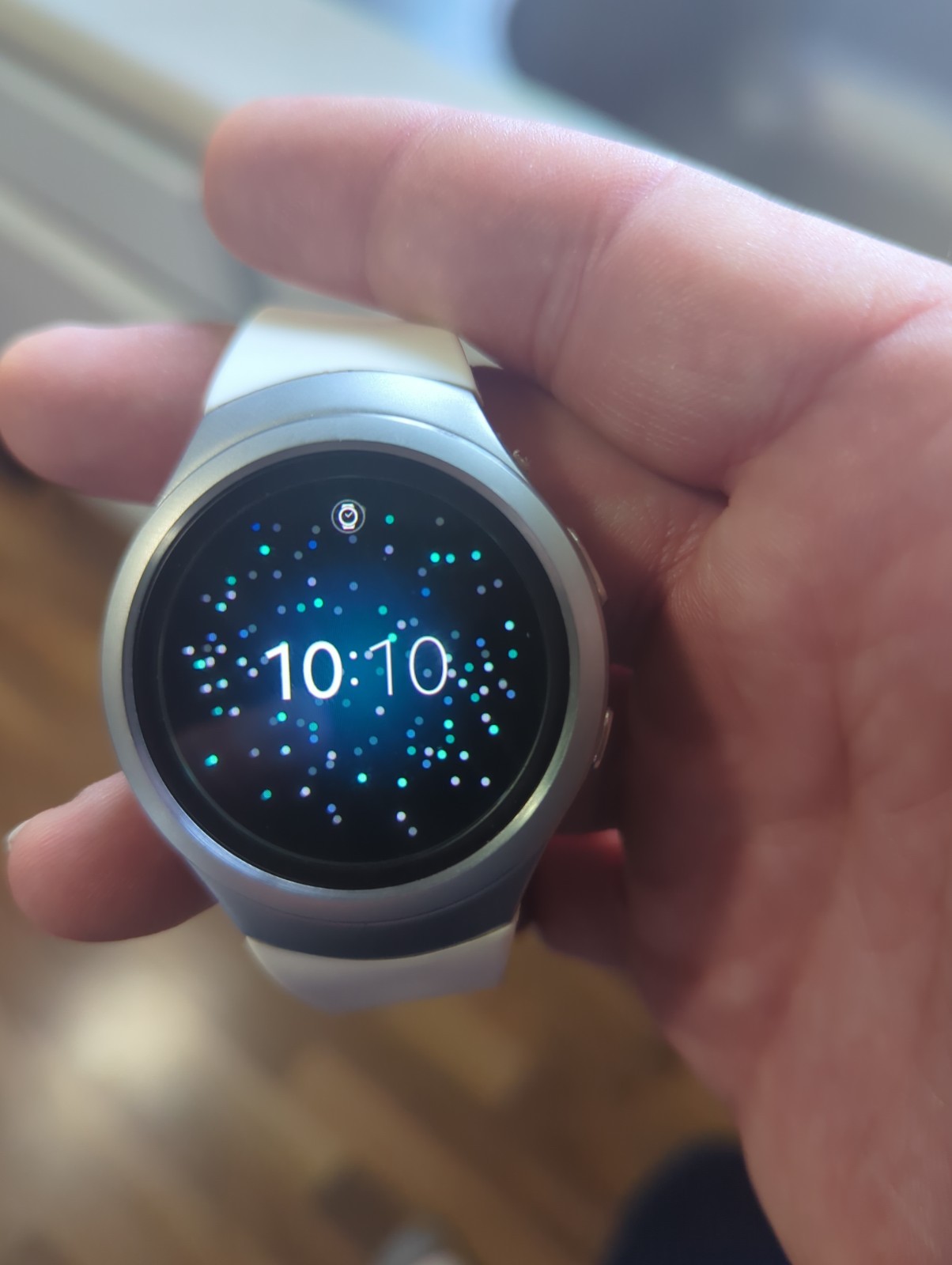 Pre-Owned Samsung Gear S2 Smart Watch SM-R730V White Band Barely Used