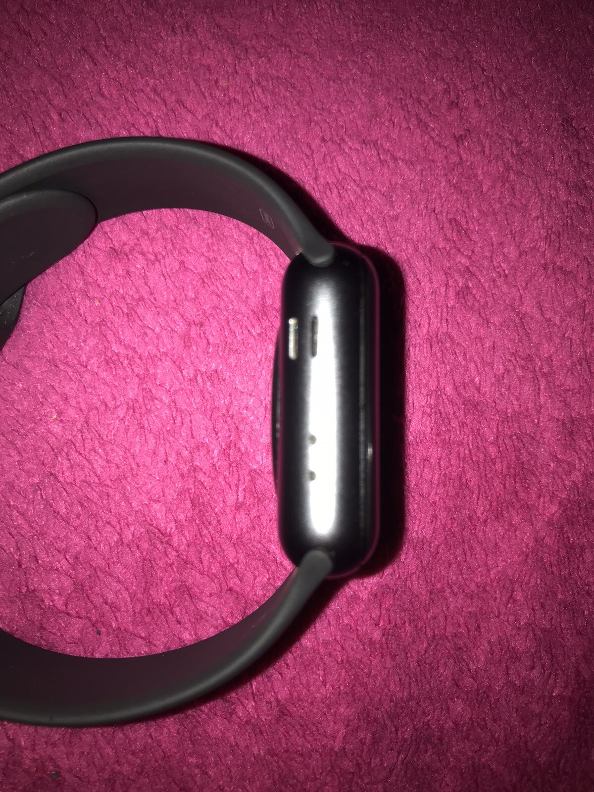 Apple Watch Series 3 38 mm Gray Case Black Aluminium Smartwatch – MTF02LLA