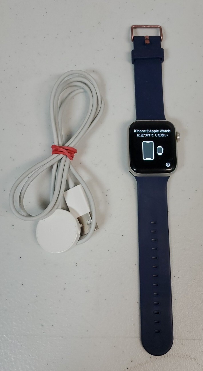 Apple Watch Series SE, 40mm Smartwatch Silver Case w/Navy Blue Band – WiFi Only