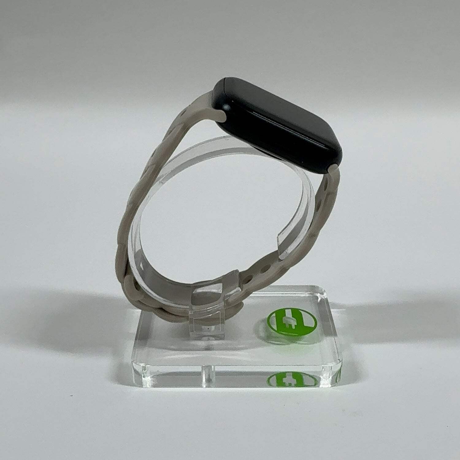 GPS Only Apple Watch Series 8 41MM Midnight Aluminum Aftermarket Band MNPC3LL/A