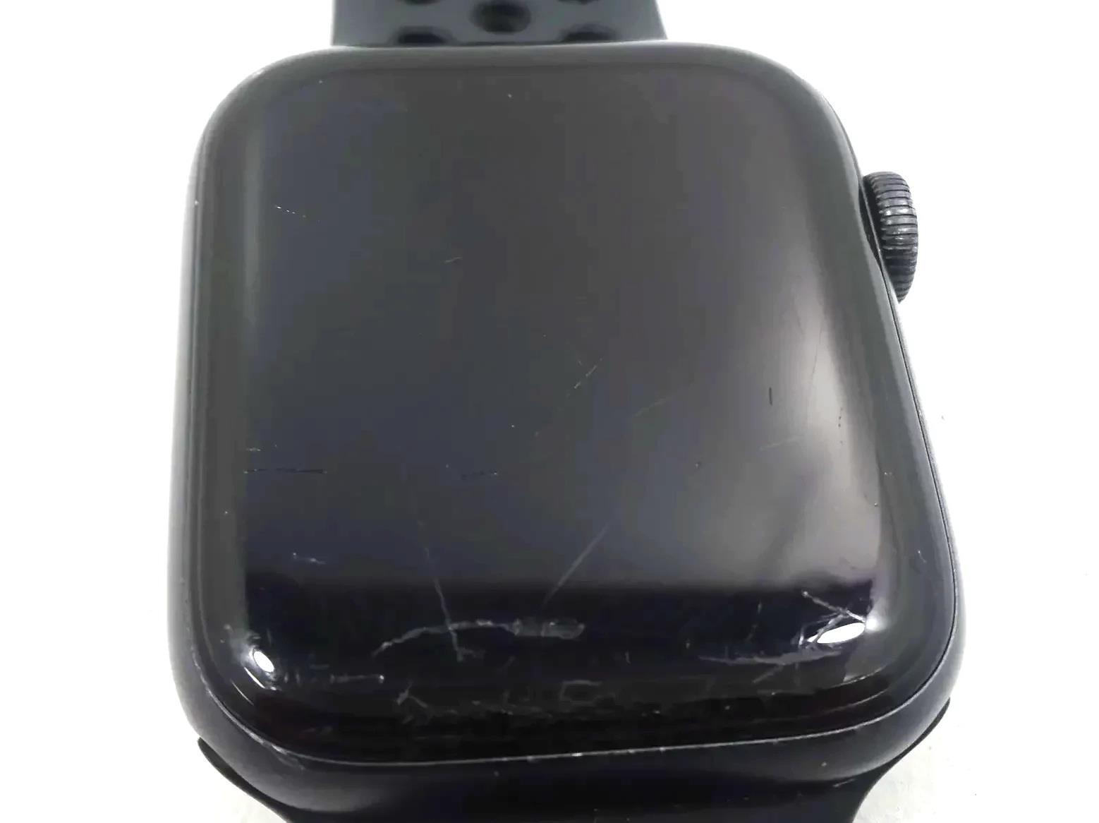 APPLE Watch Series 6 GPS – 44MM Aluminum Case A2292 – Black