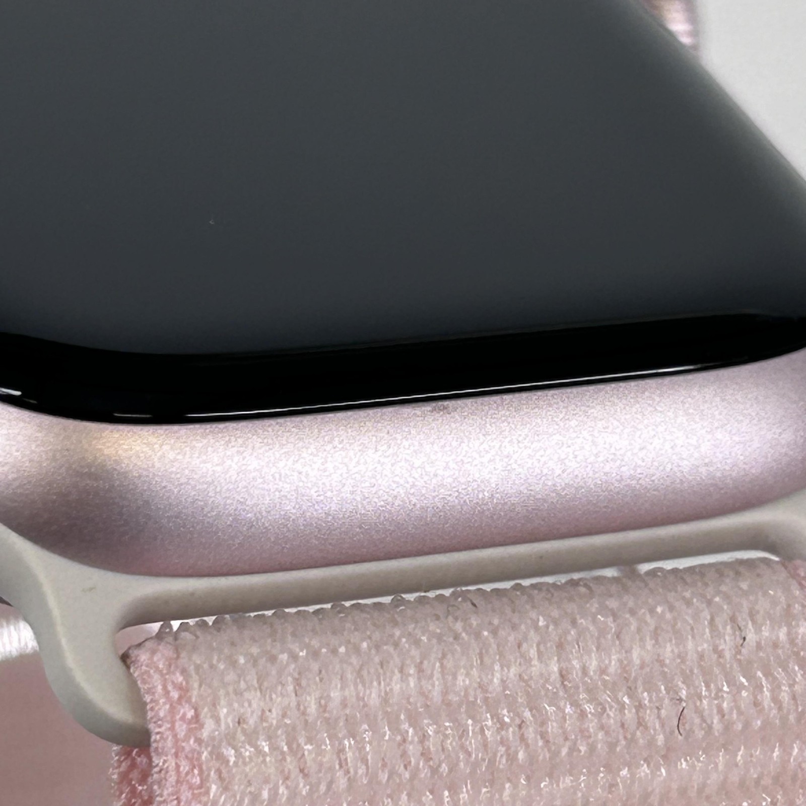 Apple Watch (Series 9) 45mm Pink Aluminum (LTE) w/ Pink Sport Loop – Excellent