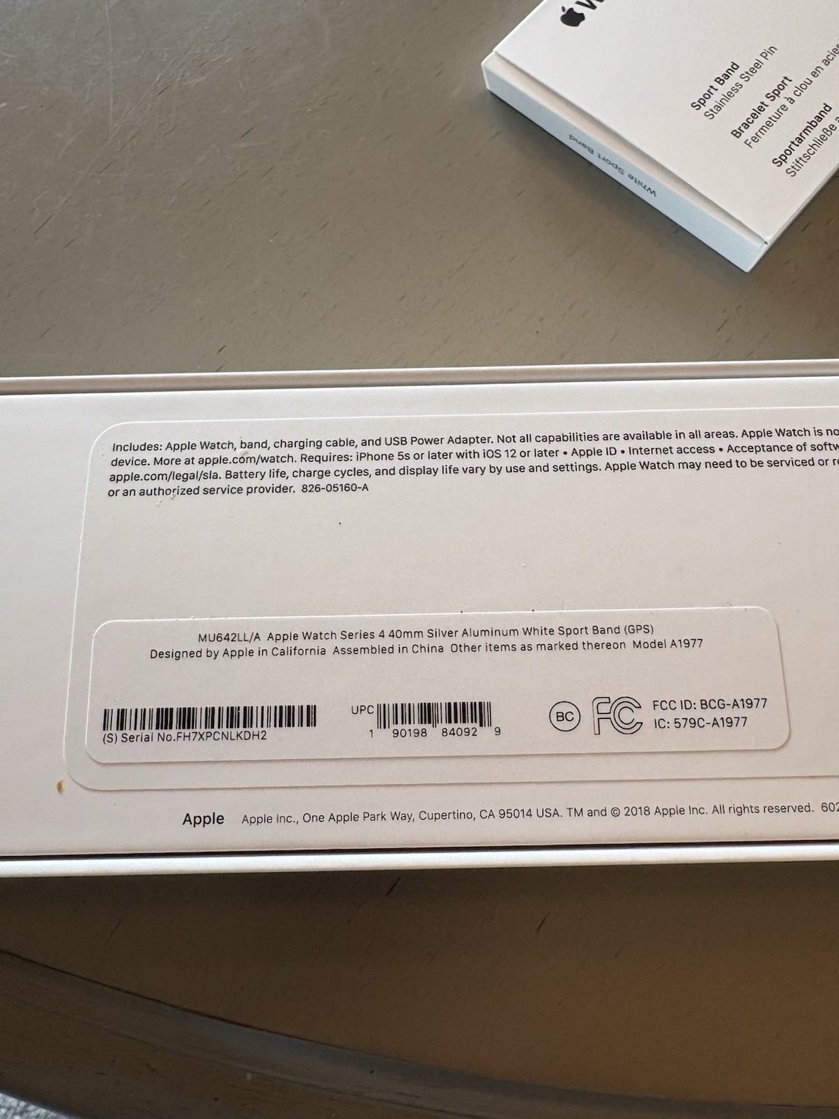 Apple Watch Series 4 Silver Aluminum Case 40mm