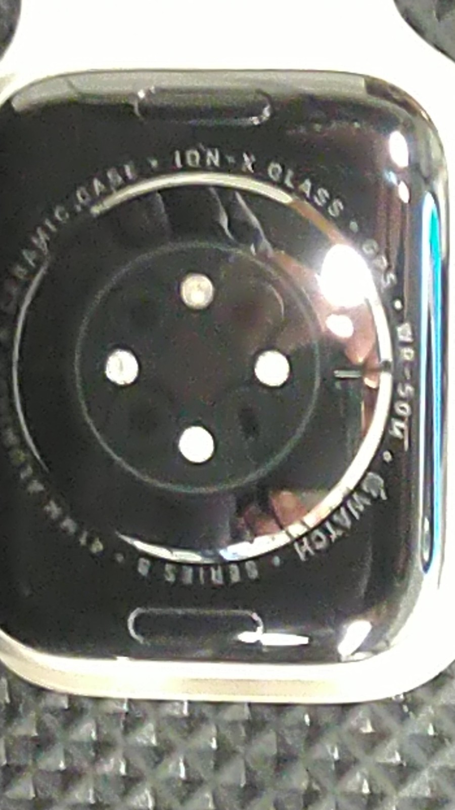 Apple Watch Series 8 Smartwatch 41mm OLED Display Water Resistant – Starlight