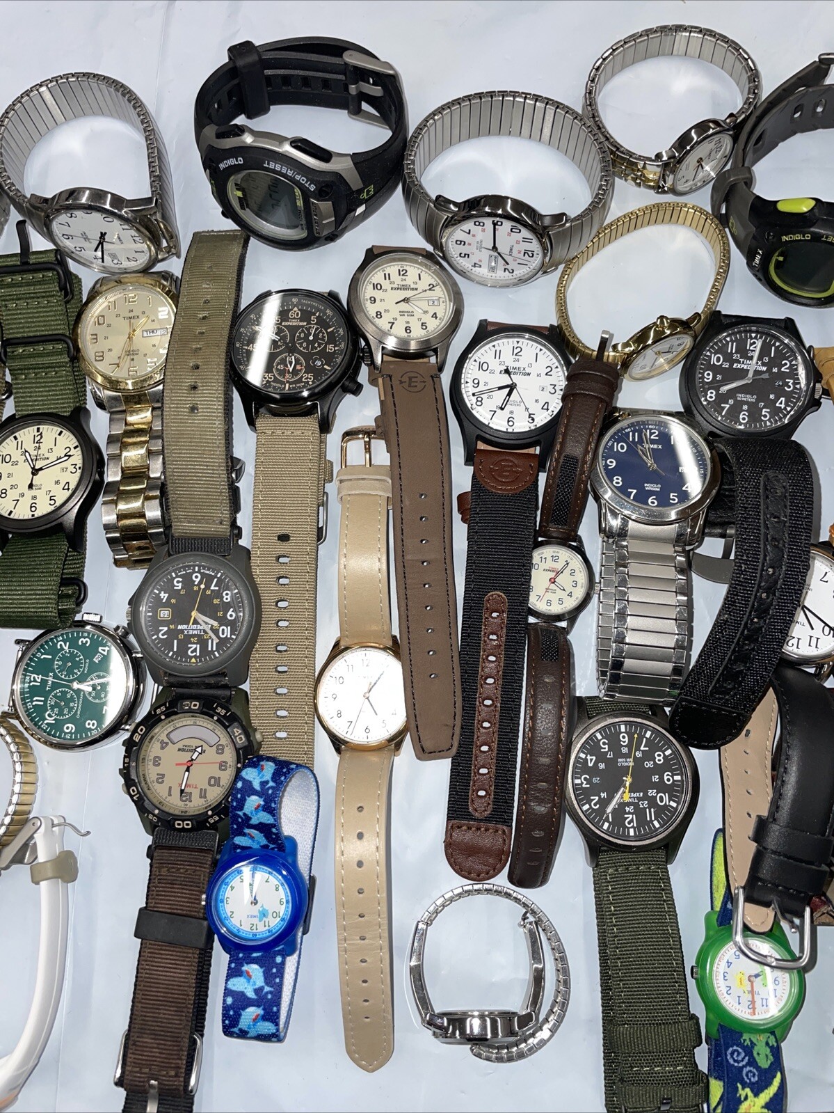 Wholesale lot of 50 Timex watches for parts repairs sold as is untested LAN46