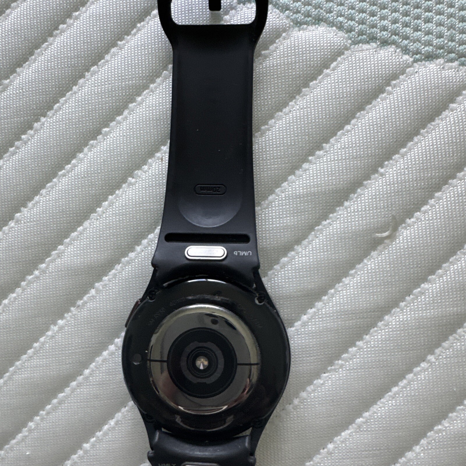 Samsung Galaxy Watch6 SM-R935 40mm Aluminum Case with Sport Band – Graphite (4G)
