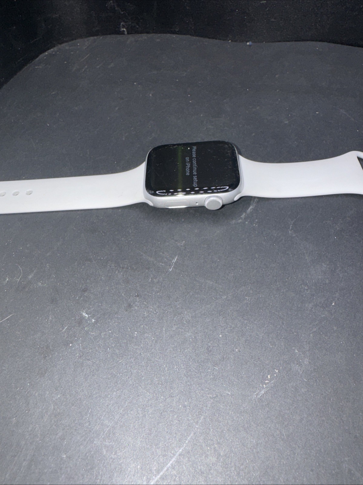 Locked Apple SE – 44mm Aluminum Ceramic Case – For Parts
