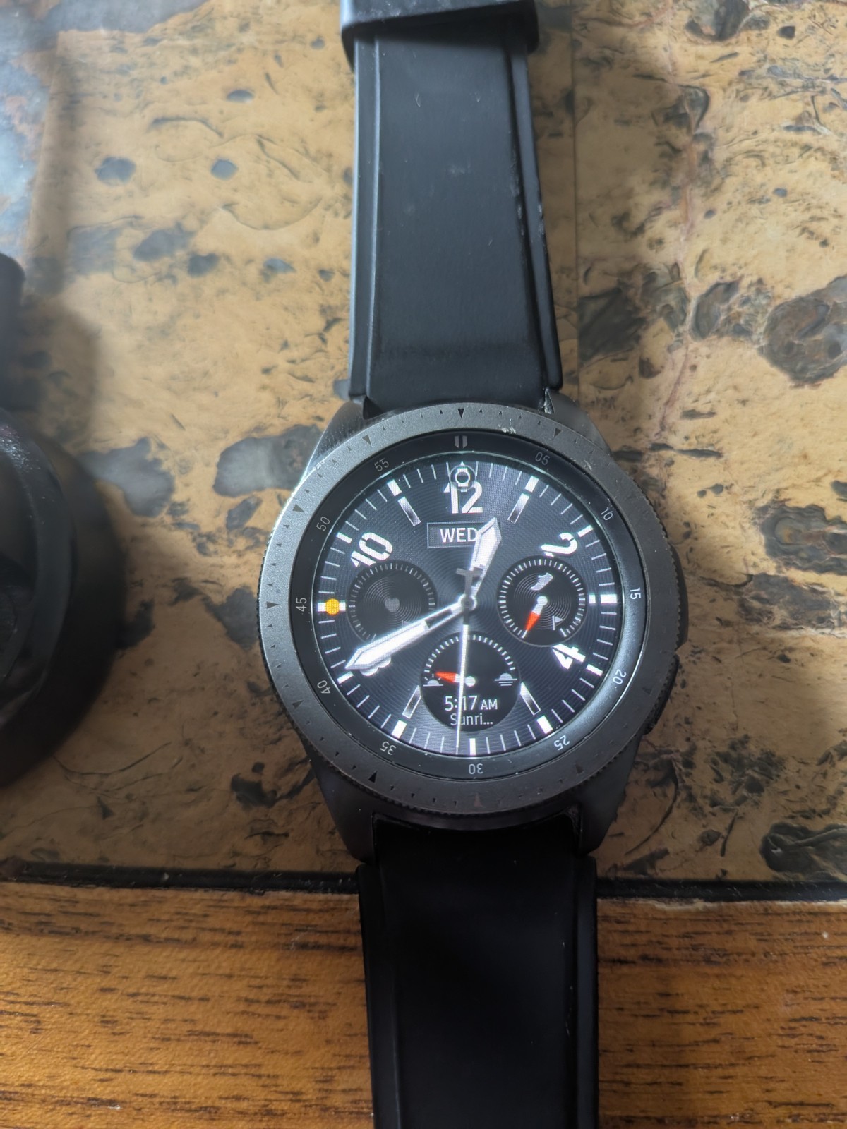 Samsung Galaxy Watch SM-R815U GPS+LTE 42mm Black Rubber Band Unlocked