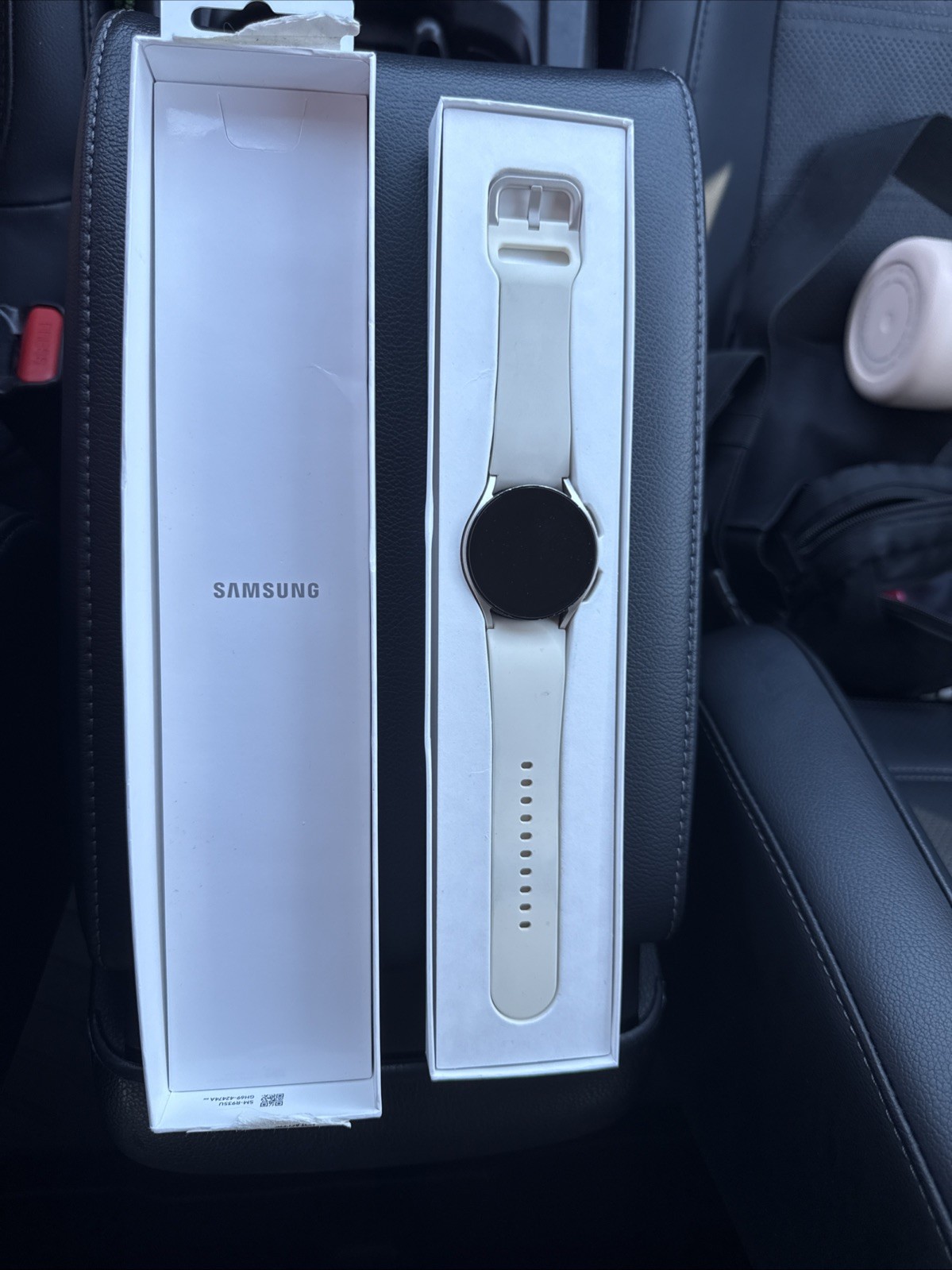 Samsung Galaxy Watch6 GPS Bluetooth 40mm Gold Aluminum Case Smartwatch