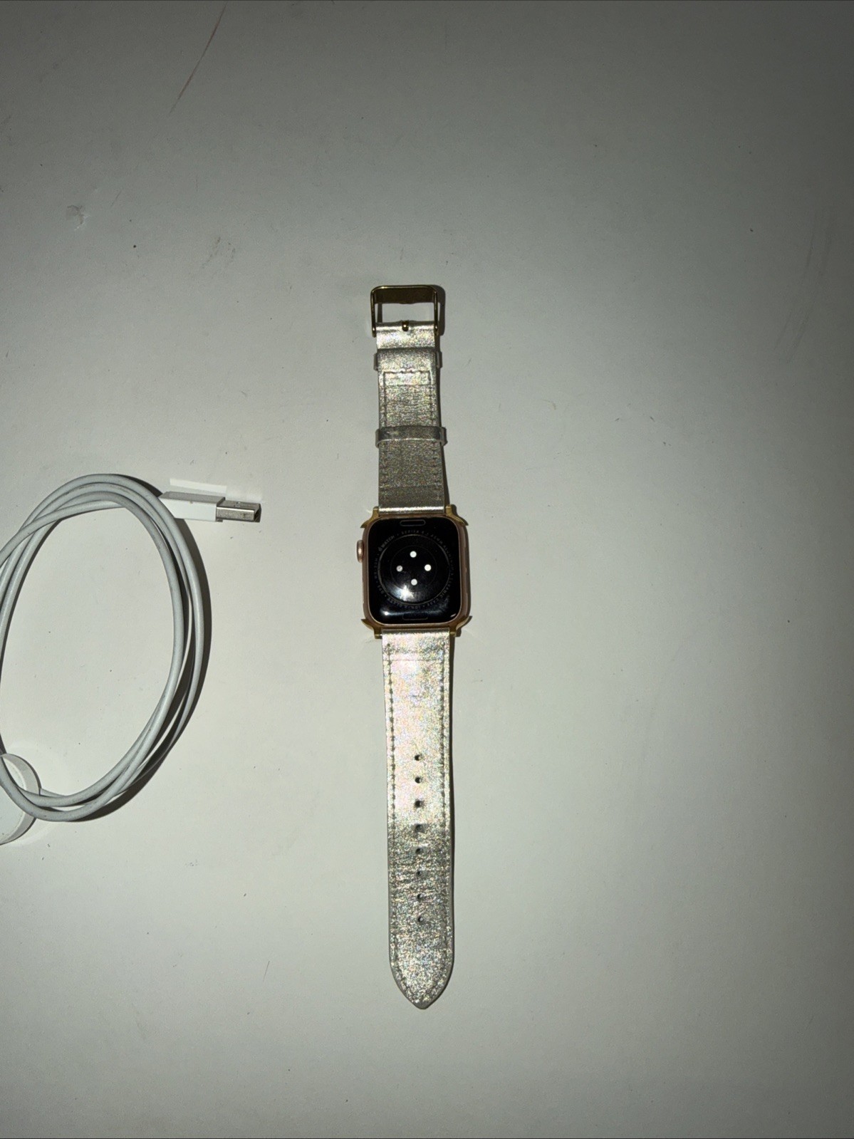 Apple Watch Series 6 GPS ONLY 40MM Gold Aluminum Aftermarket Band MG123LL/A