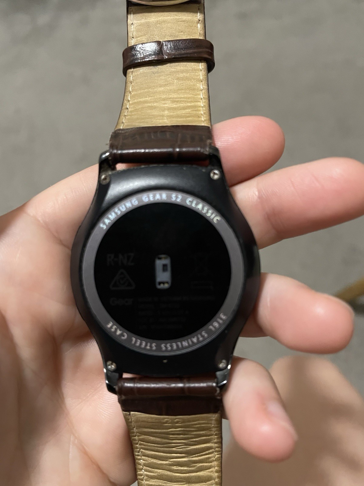 Samsung Gear S2 Smart Watch, Leather Band, Excellent Condition, Watch Only