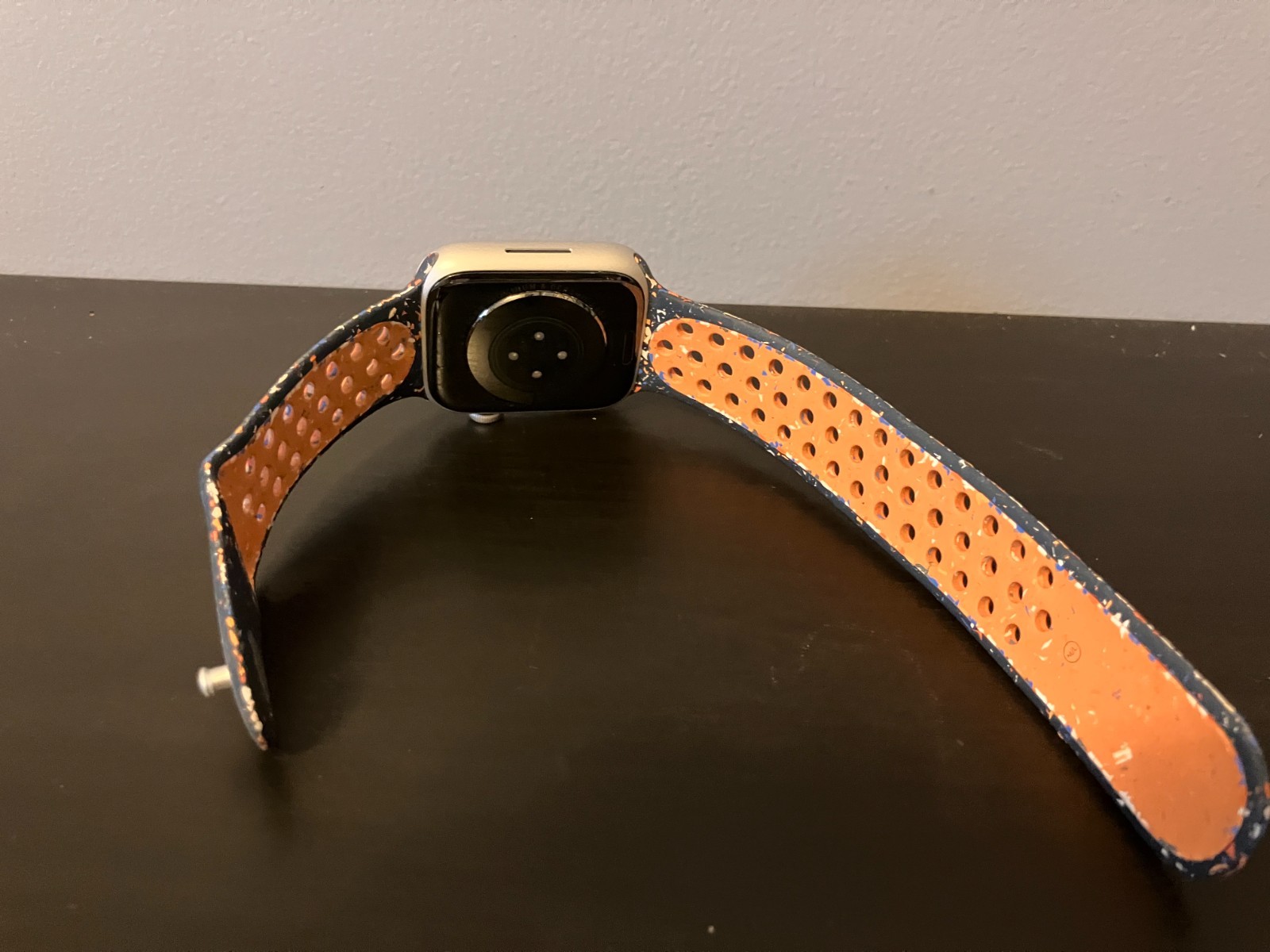 Apple Watch Series 9 45mm W/ Blue Flame Nike Sport Band (MUV93AM/A)