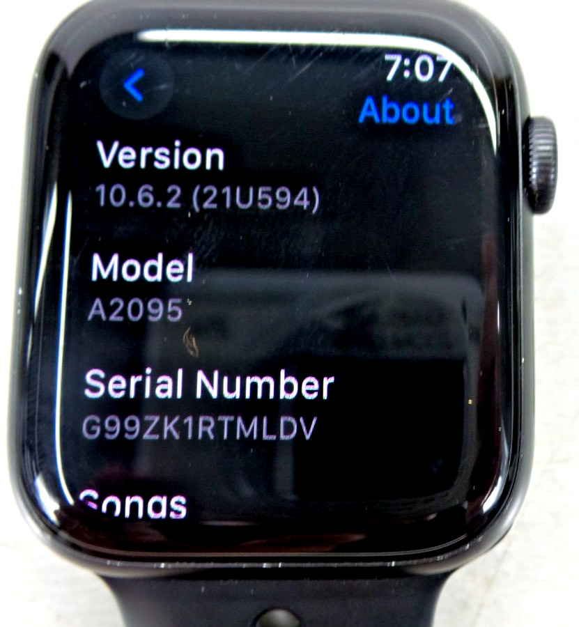 Apple Watch Series 5 A2095 32GB 44mm – Black (G123902-2 (AOO) BY-9X)