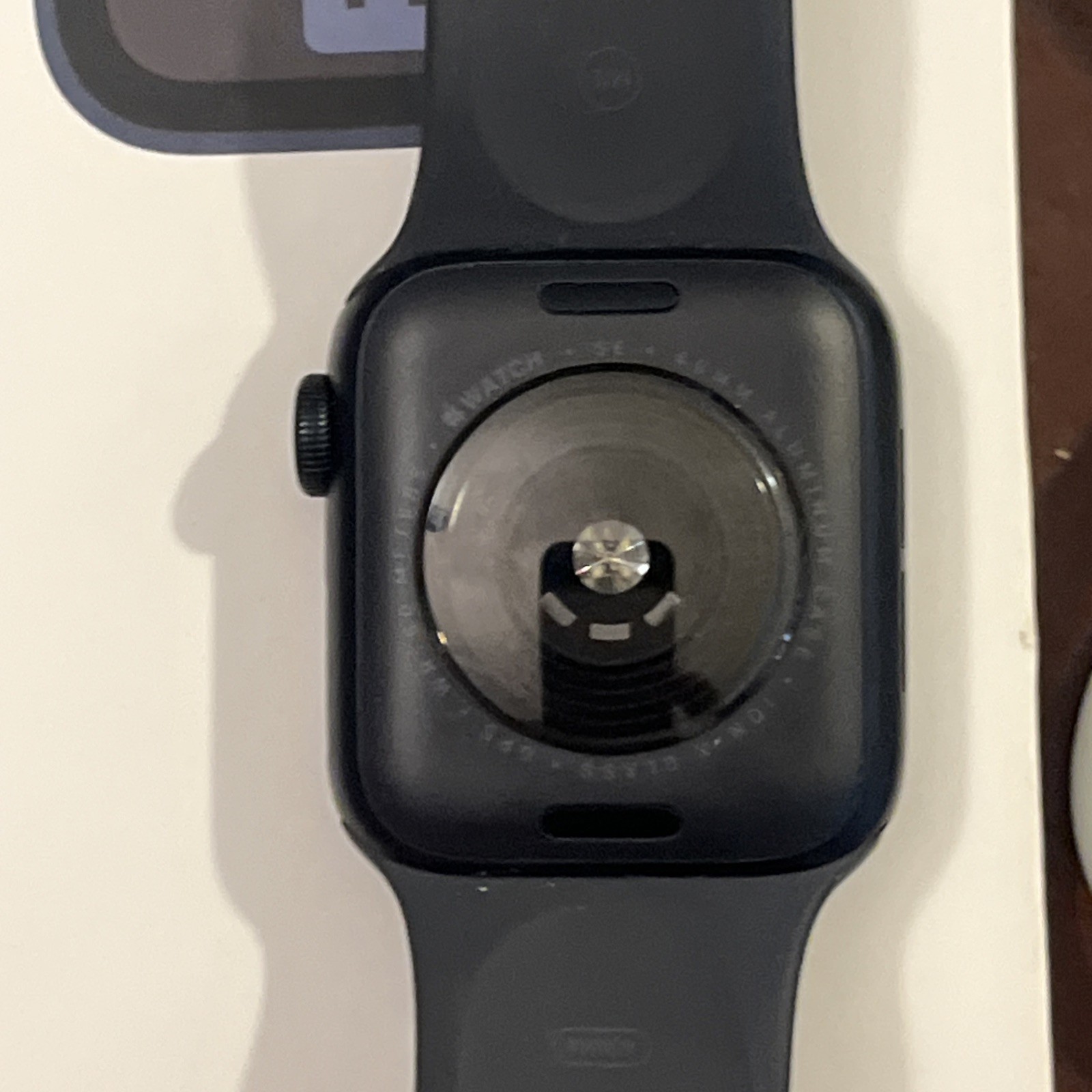GPS Only Apple Watch SE 2nd Gen 40MM Midnight Aluminum Black Sport Band L24