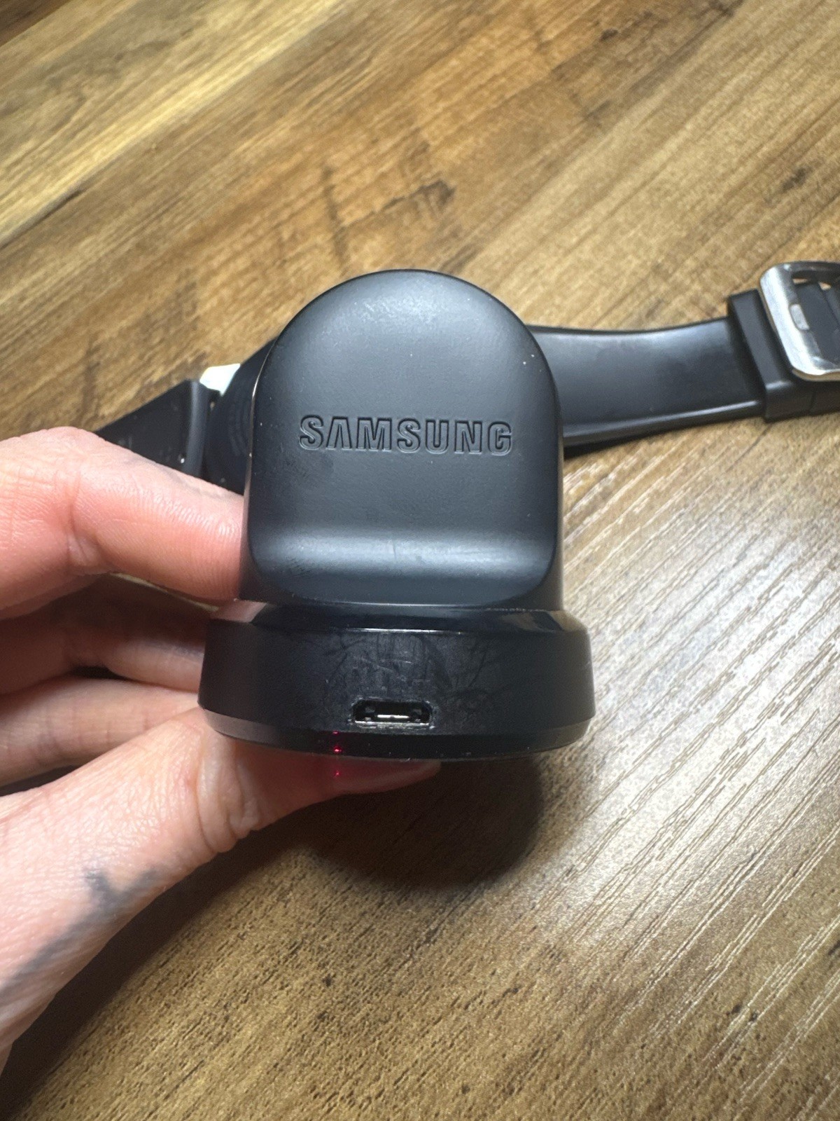 Samsung Galaxy Watch 46mm Silver Black Silicone Touch BT w/ charging stand