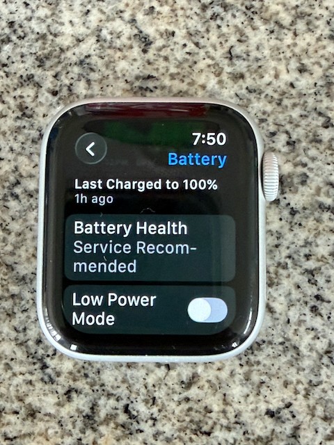 Apple Watch Series 6 40mm Aluminum Case GPS, Silver White w/ Box A2291 MG283LL/A