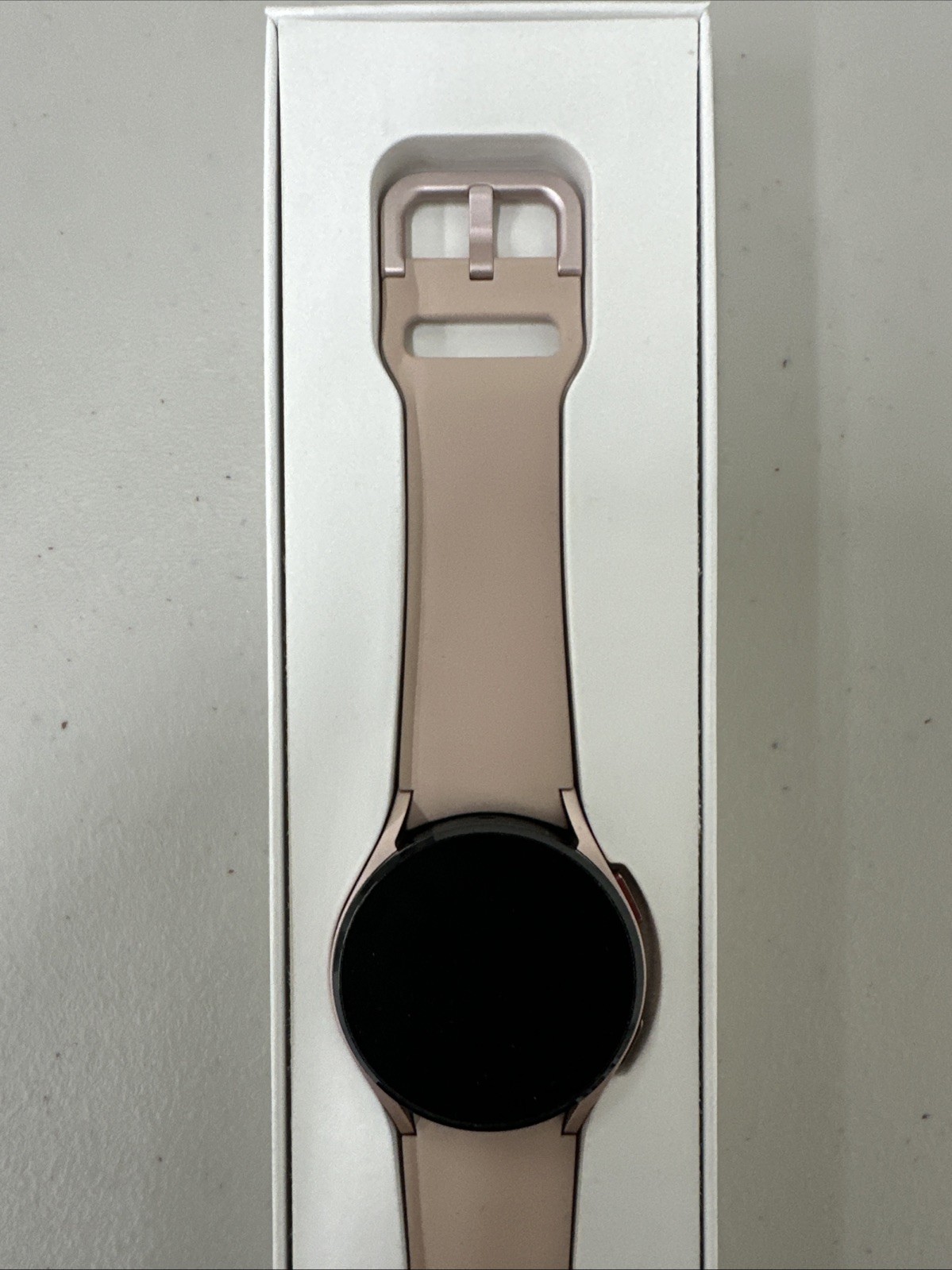Samsung Galaxy Watch4 40mm Aluminum Case with Sport Band – Pink Gold