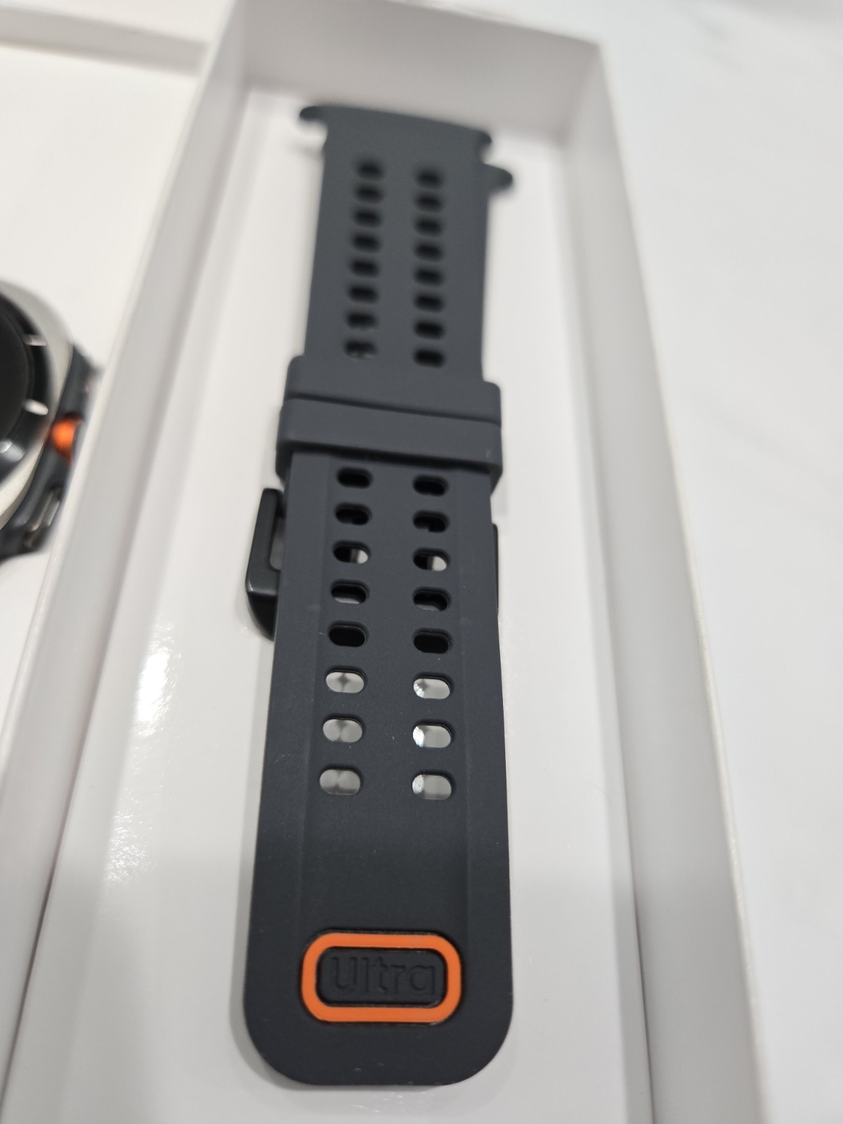 Samsung Watch Ultra 47mm Titanium Silver