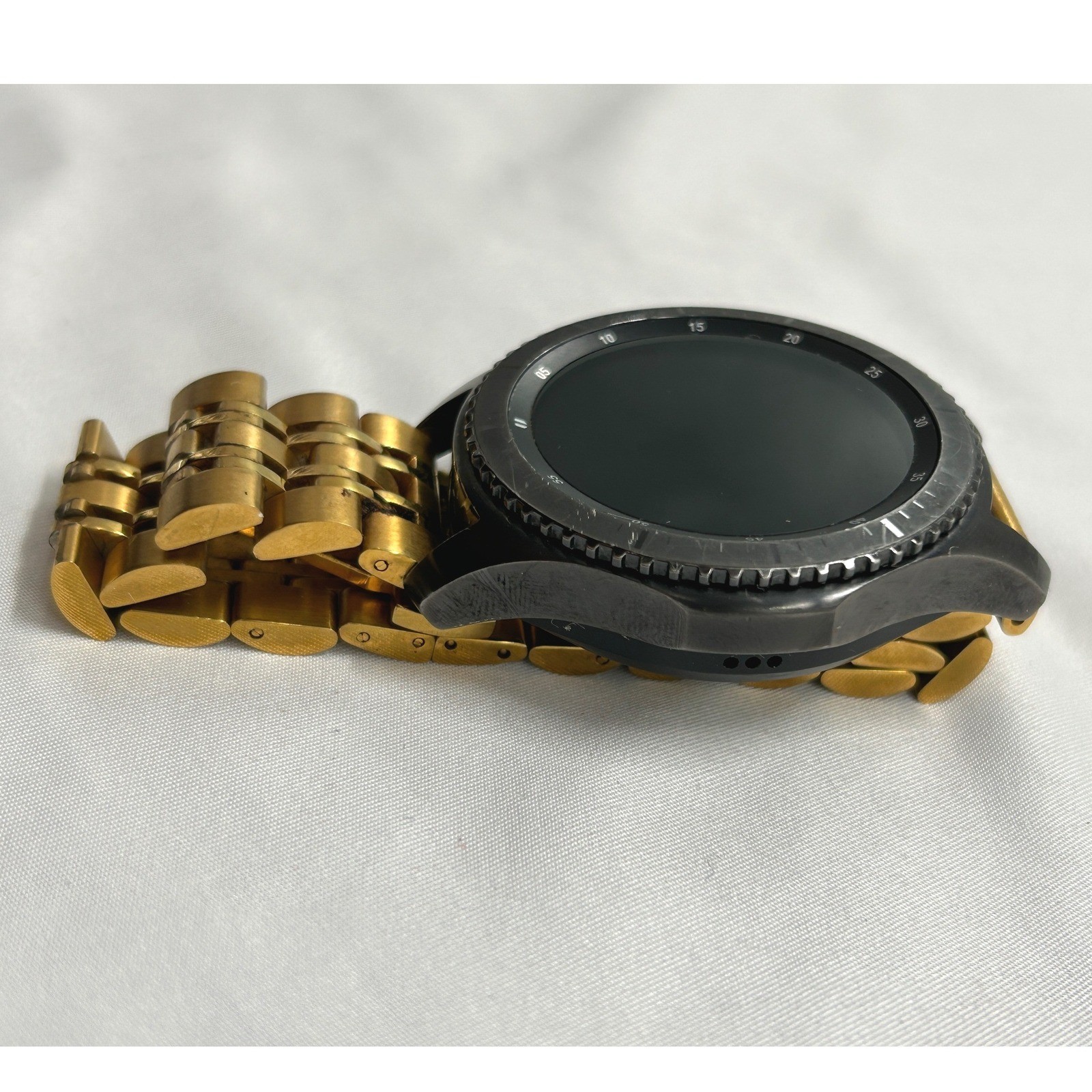 PARTS Samsung Gear S3 Frontier SM-R760 Smartwatch Black Gold – UNTESTED NO POWER