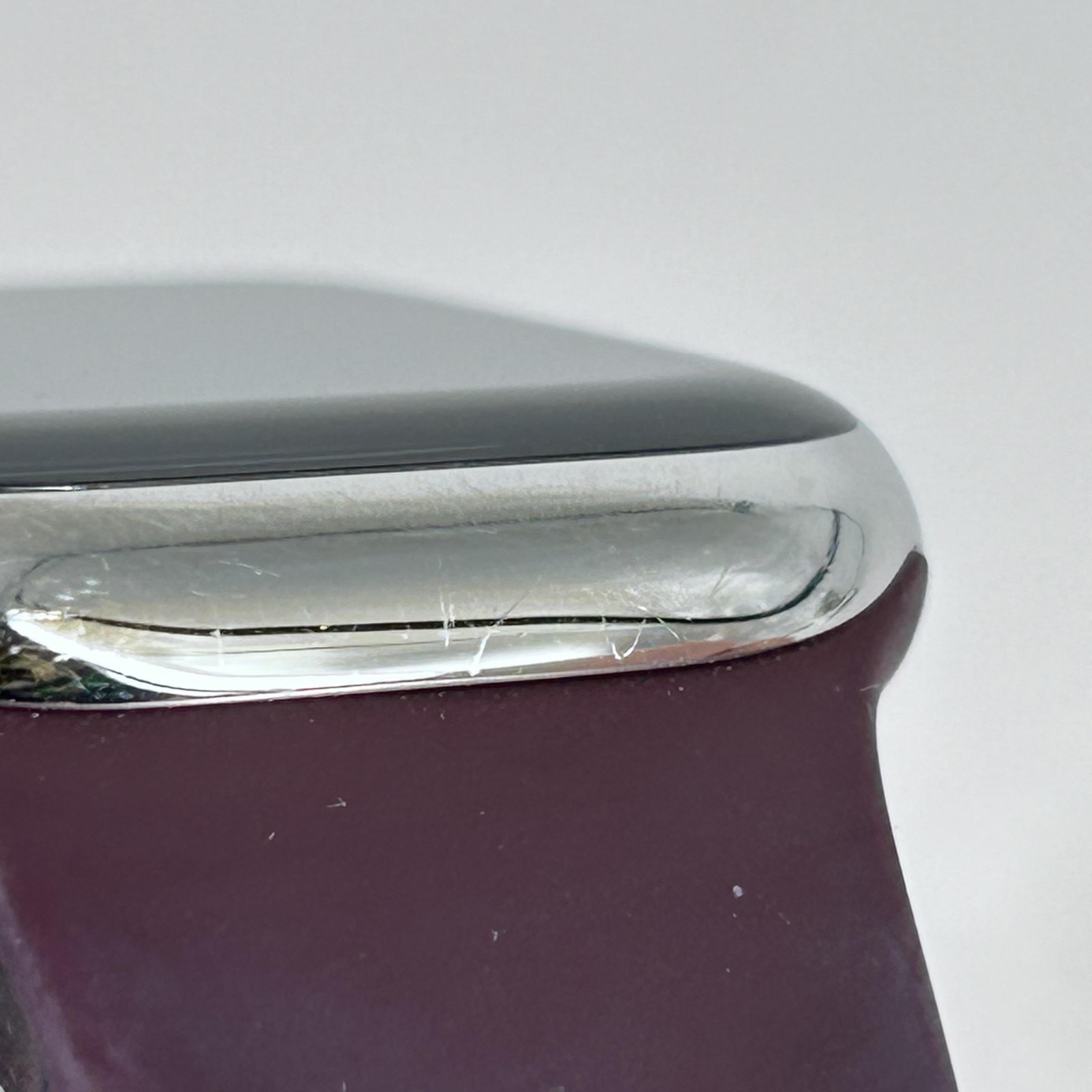 Apple Watch (Series 9) 41mm Silver Stainless Steel (LTE) w/ Purple Sport – Good