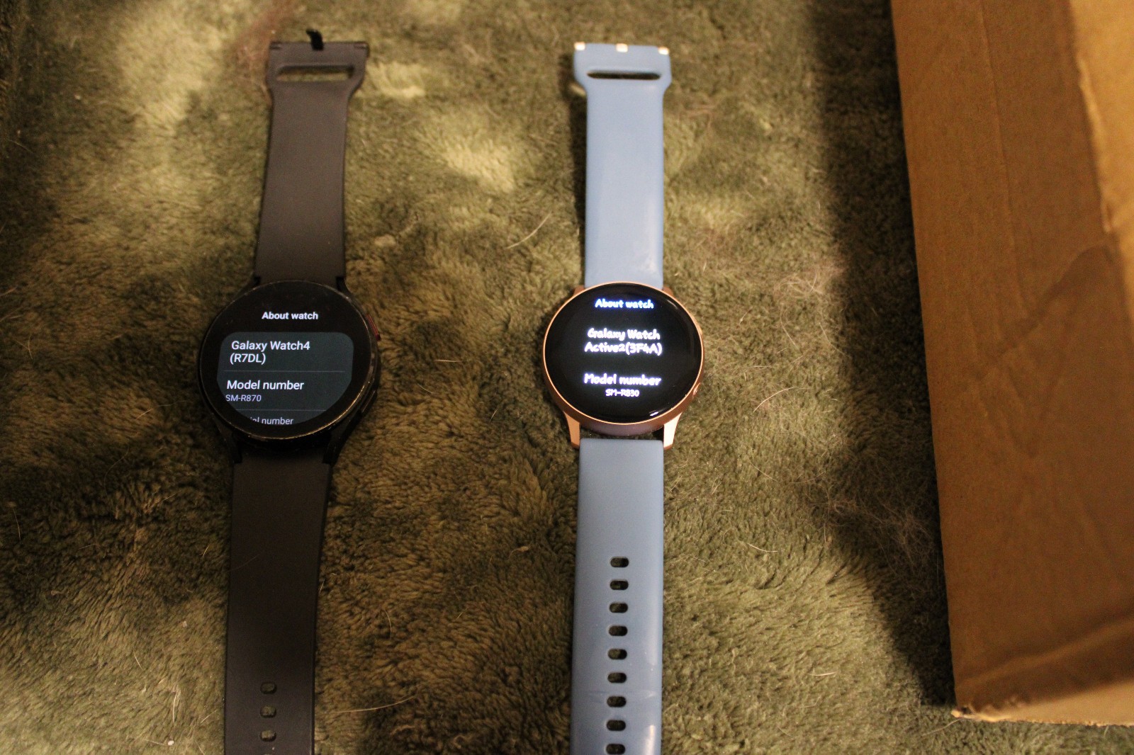 Set of 2 smartwatches, Samsung Galaxy Watch4 and Samsung Active 2.