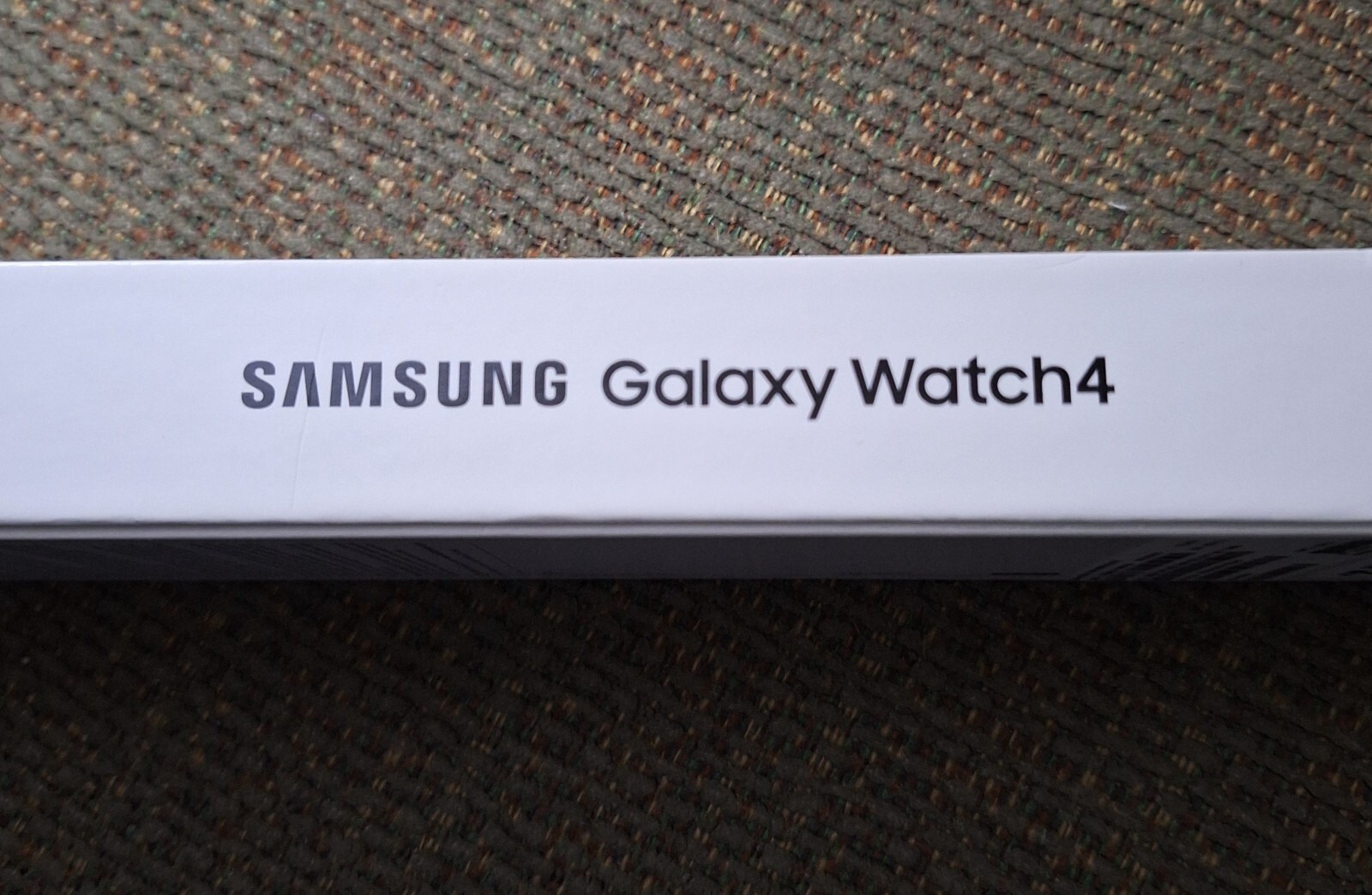 Samsung Galaxy Watch4 40mm Black Case Black Band NEW LTE Bluetooth GPS WI-FI