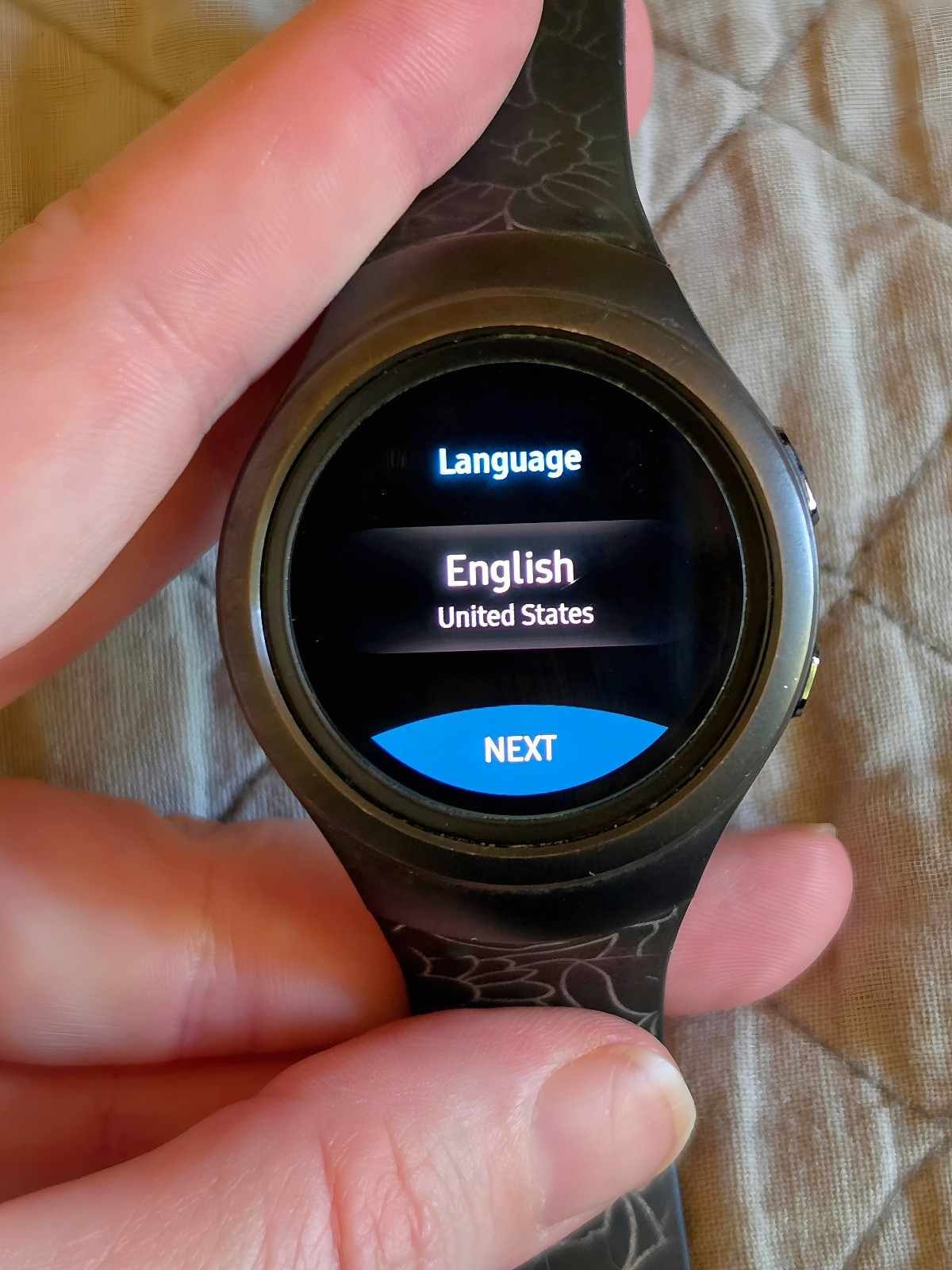 Samsung Galaxy Gear S2 SM-R720 Smart Watch With Charging Plate