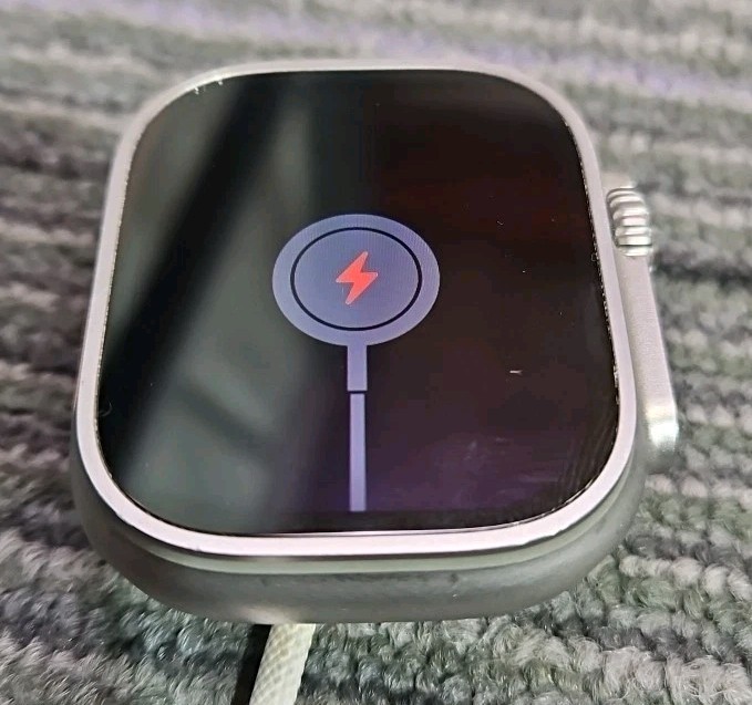 Apple Watch A2986 MRET3LL/A Ultra 2 49MM Titanium