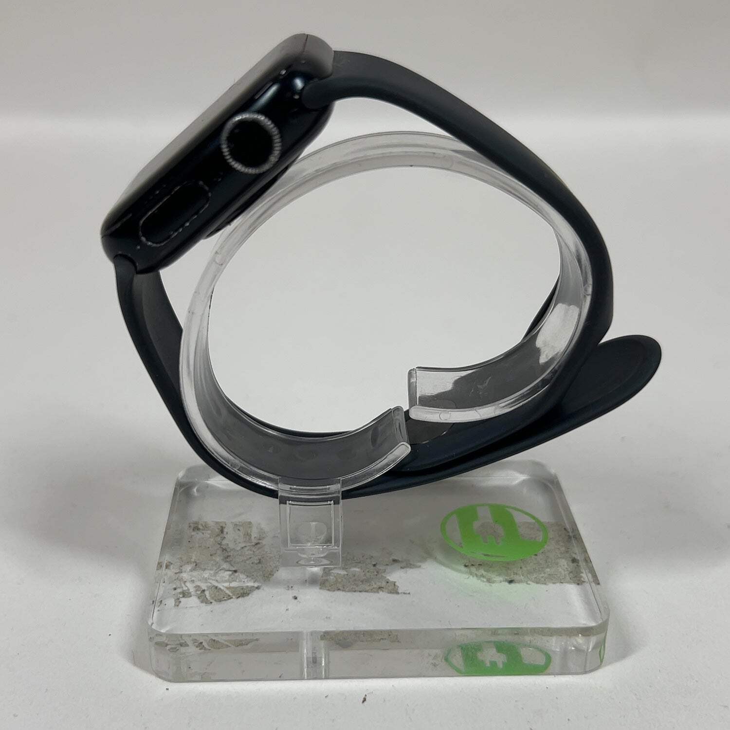 GPS Only Apple Watch SE 2nd Gen 40MM Black Aluminum Black Sport Band MNT73LL/A