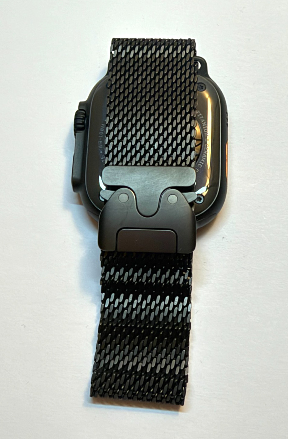 Apple Watch Ultra 2 | 49mm Black Titanium | Milanese Loop | 100% Battery